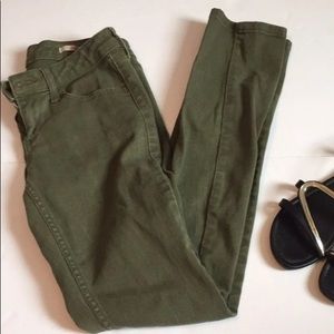 Arizona jean company olive green skinny jeans Sz 3